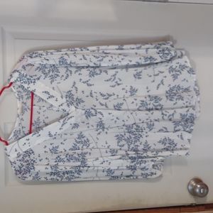 a n.a. blue and cream lightweight blouse. Medium, Large
